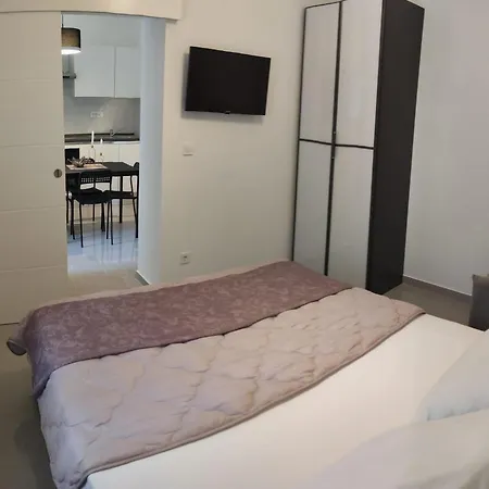 شقة Apartman Zero